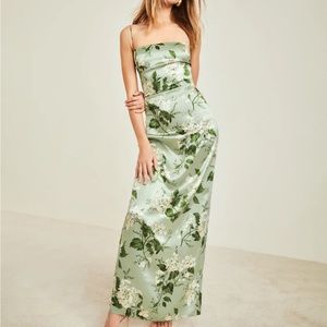 Reformation Frankie Silk Dress in Tea Garden size 6